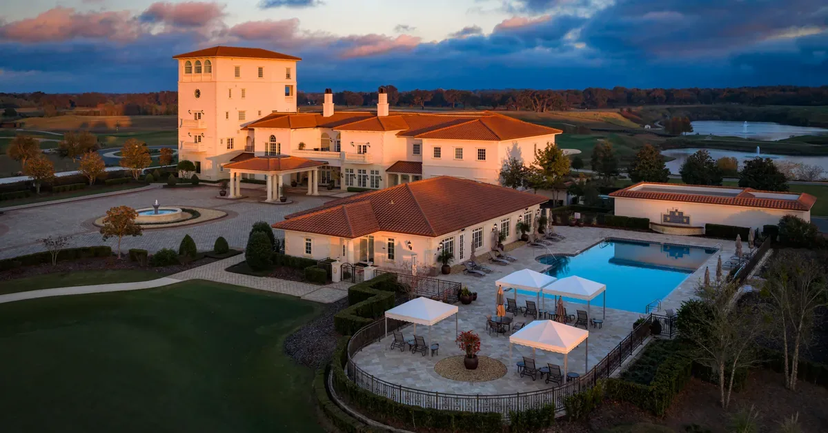 Clubhouse Exterior Sunset